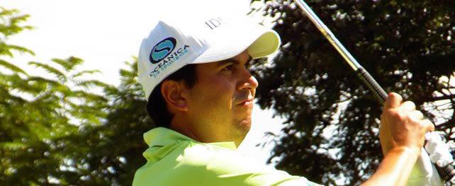 Otto Solís sigue liderando X Abierto Sambil