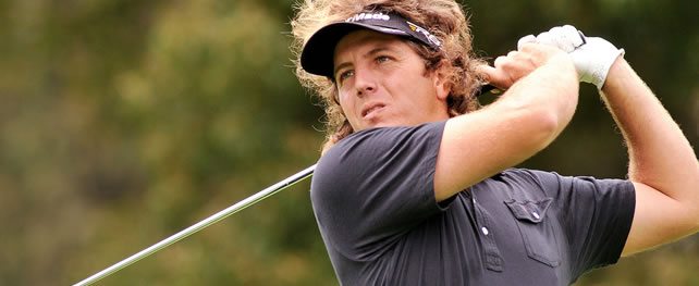 SANTIAGO, CHILE - NOV. 21, 2013: Matías O'Curry of Argentina during the first round of the Abierto de Chile at the Club de Golf Los Leones. / El argentino Matías O'Curry durante la primera ronda del Abierto de Chile en el Club de Golf Los Leones.