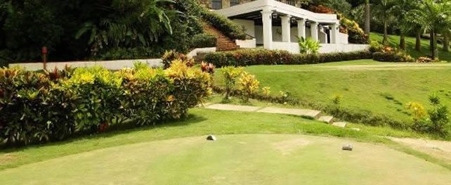 Cuento y recuento del golf en Caraballeda (cortesía turismo.notivargas.com)