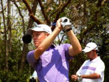 Australiano Aron Price líder en el Web.com Panamá Claro