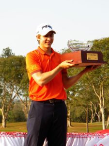 Premio y Honores para Ortiz en victoria del Web.com Panamá CLARO