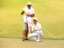 Price se separa por uno en el Web.com Panamá Claro