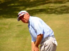 Price se separa por uno en el Web.com Panamá Claro