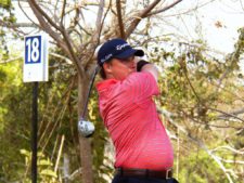 Price se separa por uno en el Web.com Panamá Claro