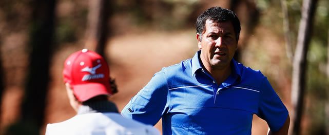 Ricardo Gonzalez dos rondas de 69 (-6) para ser lider desde la mañana