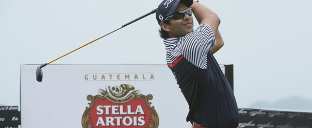 ANTIGUA GUATEMALA, GUATEMALA - MAYO 20, 2015: El guatemalteco José Toledo pega su tiro de salida en el hoyo 1 durante el Pro-Am del Guatemala Stella Artois Open que se juega esta semana en el campo Fuego Maya de La Reunión Golf Resort en Antigua, Guatemala. (Enrique Berardi/PGA TOUR)