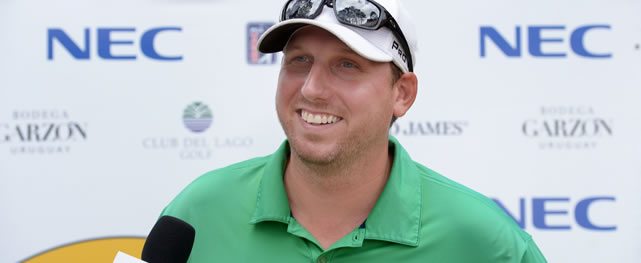 MALDONADO, URUGUAY - OCT. 29, 2015: Bryan Bigley de Estados Unidos durante una entrevista tras hacer 6-bajo par 64 en la primera ronda del Roberto De Vicenzo Punta del Este Open Copa NEC en el Club del Lago Golf este jueves. (Enrique Berardi/PGA TOUR)