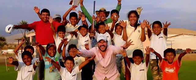 Lanzamiento Del Primer Swing En California