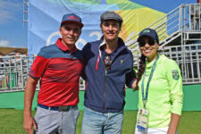 Actor Matthew McConaughey conversa con Rickie Fowler (Photo Chris Condon/PGA TOUR/IGF)