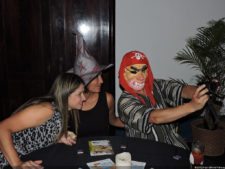 De que vuelan vuelan…! Invitacional Damas de Halloween!