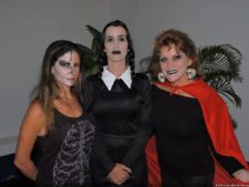 De que vuelan vuelan…! Invitacional Damas de Halloween!