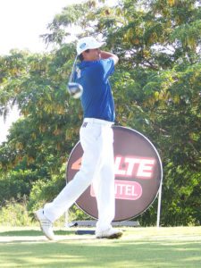 Otto Solís ganó e igualó récord en X Abierto Sambil de Golf