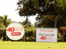 Otto Solís ganó e igualó récord en X Abierto Sambil de Golf