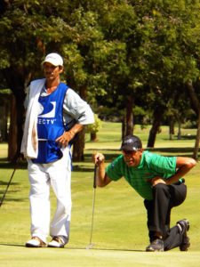Otto Solís ganó e igualó récord en X Abierto Sambil de Golf
