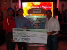 Otto Solís ganó e igualó récord en X Abierto Sambil de Golf