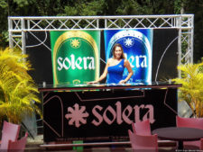 Posando en XI Abierto Sambil