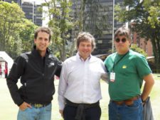 Posando para Fairway desde Bogotá