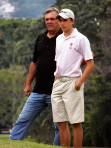 Presentes en el Nacional de Profesionales