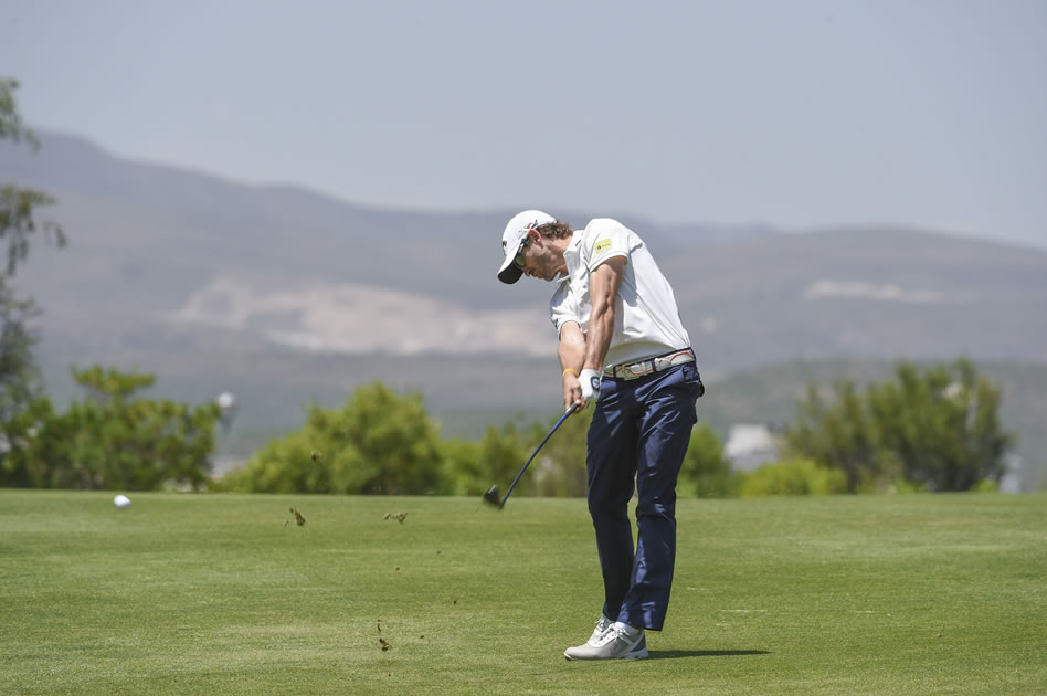 SAN LUIS POTOSÍ, MÉXICO – SEP. 9, 2016 – El colombiano Andrés Echavarría durante la segunda ronda del San Luis Championship, nuevo evento del PGA TOUR Latinoamérica que se disputa en La Loma Golf en San Luis Potosí, México. (Enrique Berardi/PGA TOUR)
