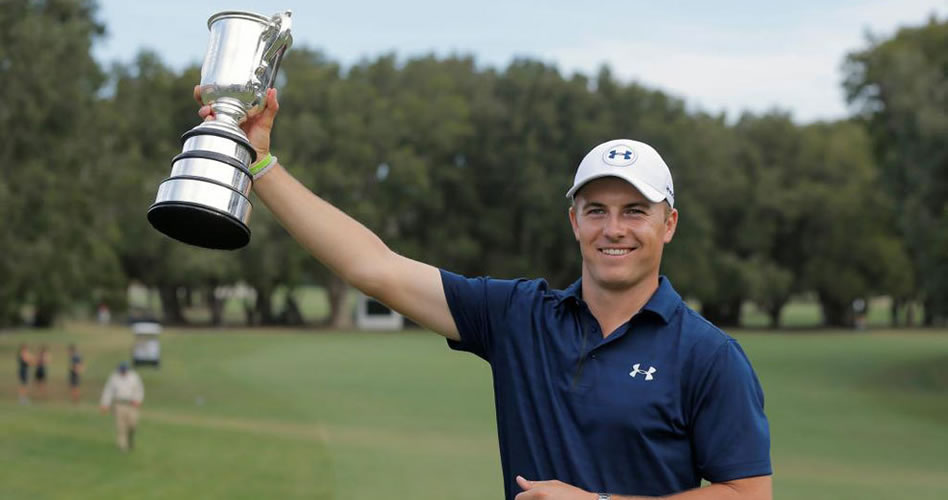 Spieth levanta su segundo trofeo en el Abierto de Australia (cortesía REUTERS)