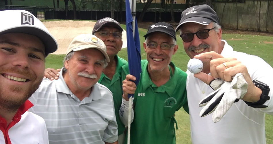 Hoyo en Uno Oscar Klemprer - Caracas Country Club