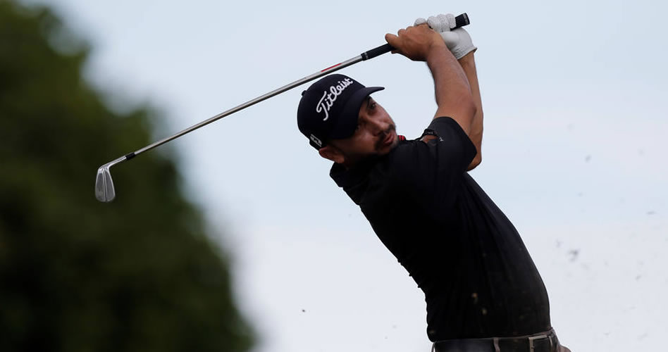 Meneghini Nuevo líder por cinco golpes de ventaja (cortesía eluniversal.com)