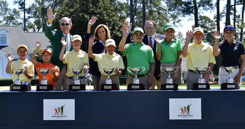 Campeones de Final DC&P con Billy Payne (cortesía Augusta National Golf Club)