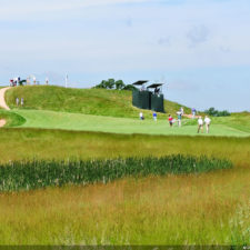 Galería de selección de fotos de 1ra ronda del 117º US Open en Erin Hills cortesía de la Revista Fairway