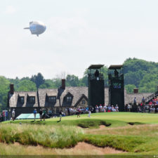 Galería de selección de fotos de 1ra ronda del 117º US Open en Erin Hills cortesía de la Revista Fairway