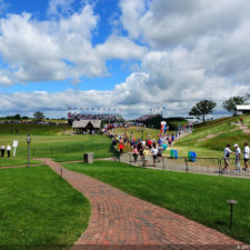 Galería de selección de fotos de la ronda final del 117º US Open en Erin Hills cortesía de la Revista Fairway