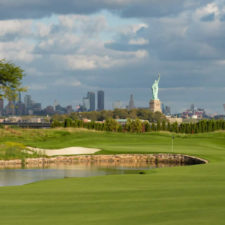 Liberty National Golf Club en imágenes (cortesía Stan Badz y Chris Condon / PGA Tour / Getty Images)