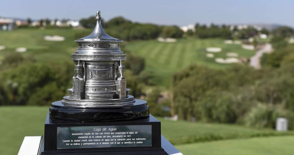 El trofeo del San Luis Championship es un réplica de la emblemática Caja de Agua, un símbolo que identifica a la ciudad de San Luis Potosí. (Enrique Berardi/PGA TOUR)