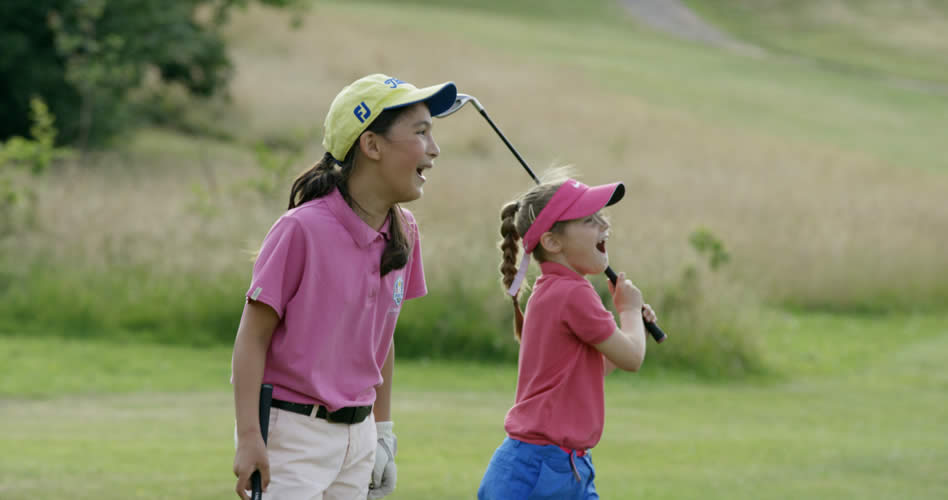 6 razones para que las niñas comiencen a jugar ya…! (cortesía thisgirlgolfs)