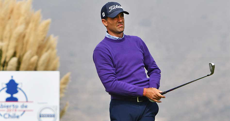 Alex Rocha es líder en la casa club de Abierto de Chile