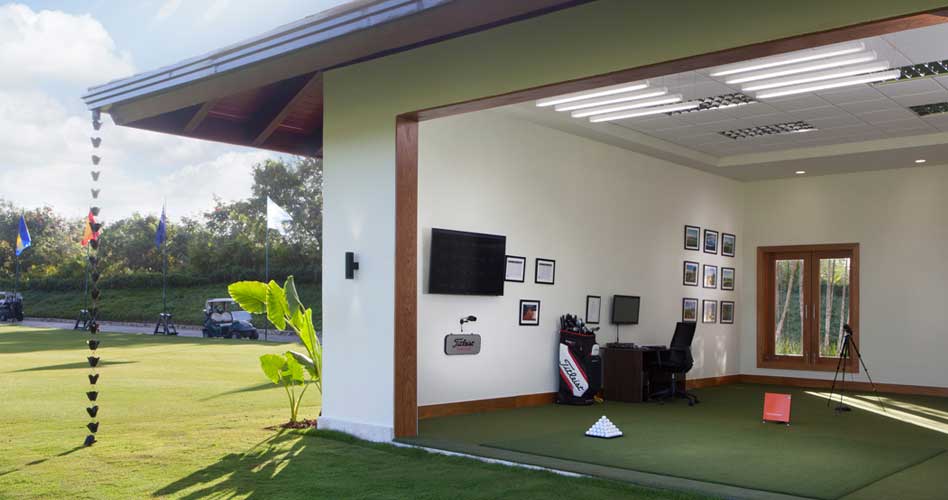 Casa de Campo Golf Training Center cuenta con dos simuladores indoor con la tecnología de punta Trackman y BODITRAK